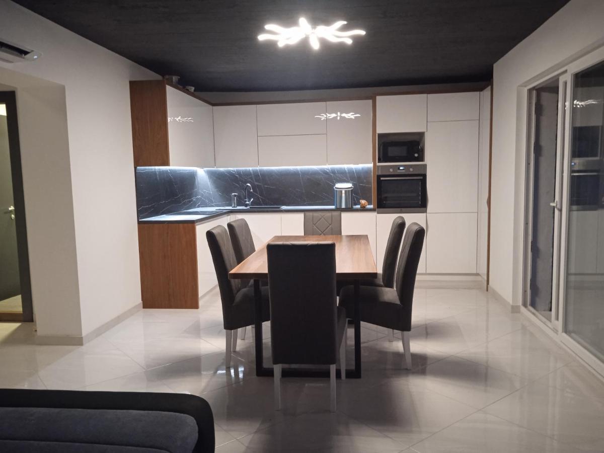 Anton Apartamento Povlja  Exterior foto
